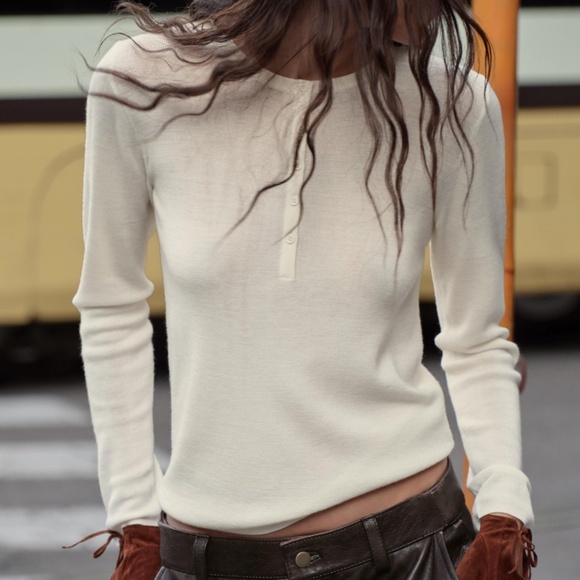 Zara ecru basic wool blend knit sweater with buttons NWT - Picture 1 of 9